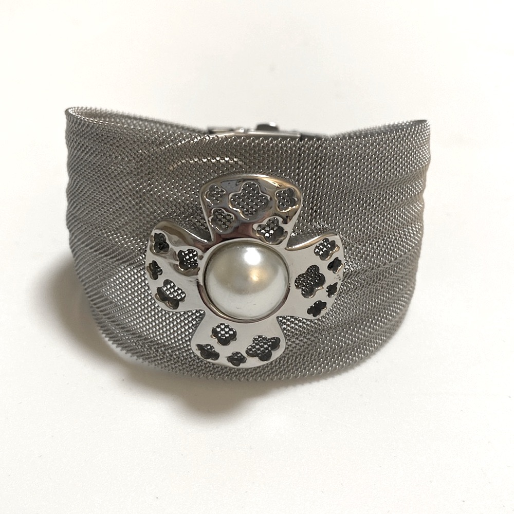 Steeltime Stainless Steel Mesh And Faux Pearl Cross Bracelet Fits Sz 8 And Under 34$